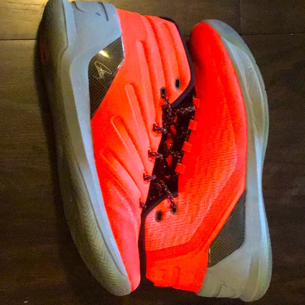 Curry basketball shoes